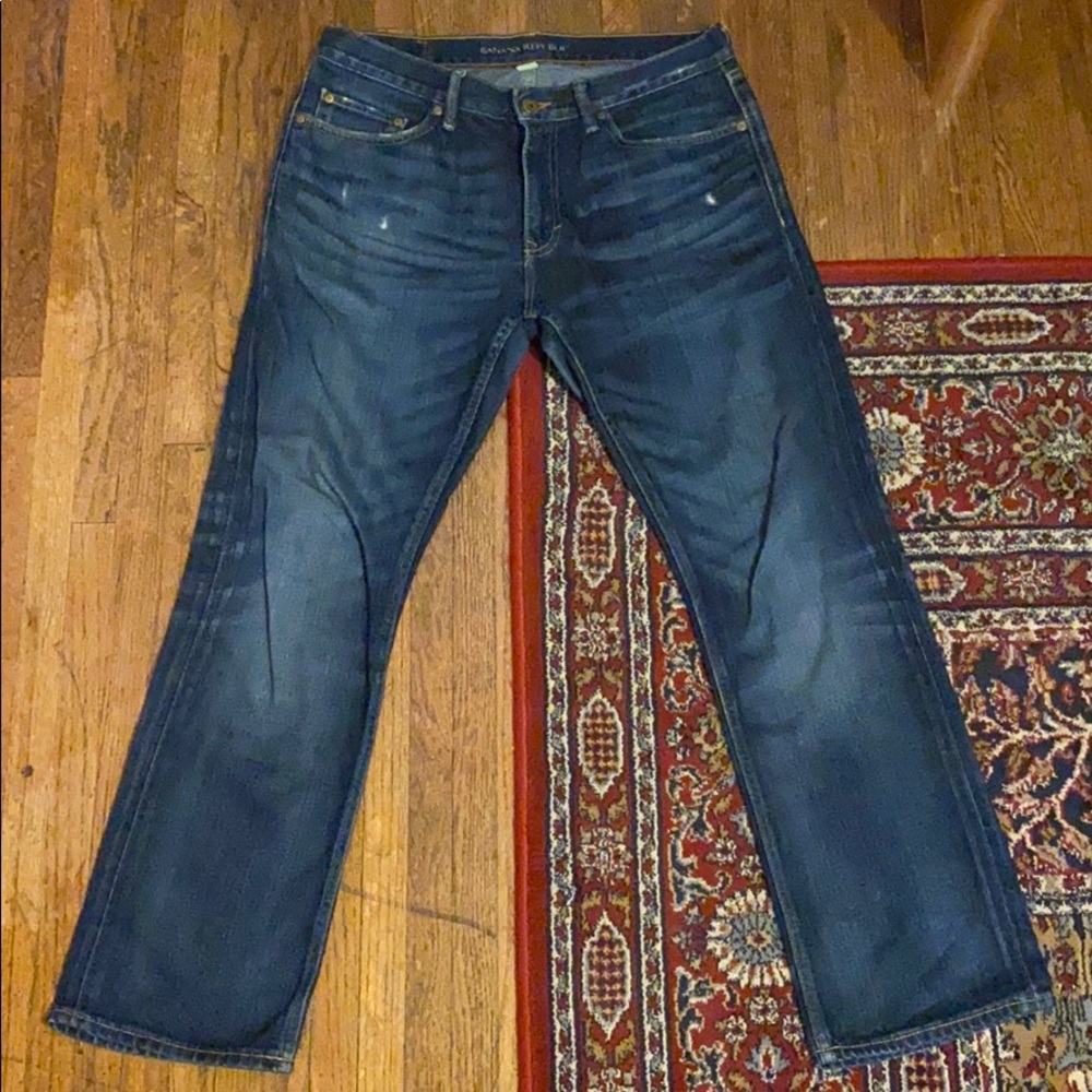 Vintage straight 32x30 dark washed jeans